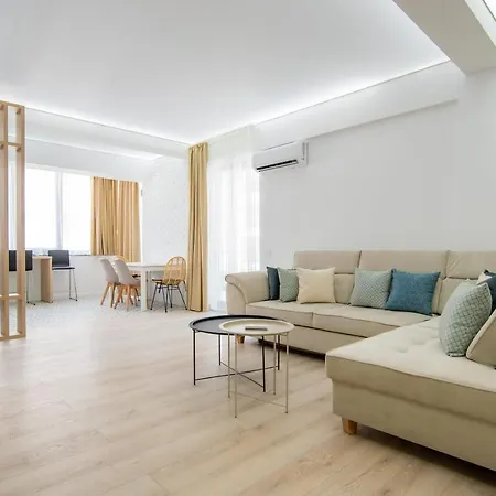 Gooapartments Four Mamaia Nord *